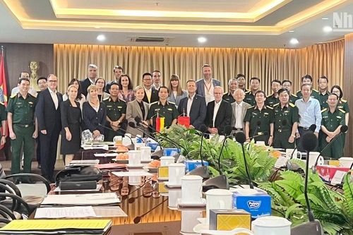 Tăng cường hợp tác y khoa giữa Bệnh viện Quân y 175 và thành phố Leipzig