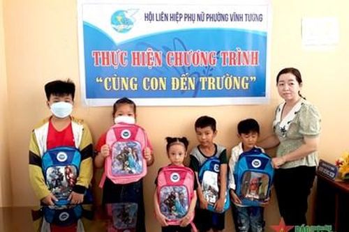 Hội Liên hiệp Phụ nữ tỉnh Hậu Giang: 'Cùng con đến trường' - Nuôi dưỡng tương lai