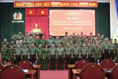 Tập huấn kỹ năng viết tin, bài cung cấp thông tin cho báo chí