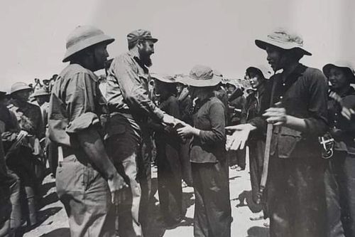O Chẩm gặp Chủ tịch Fidel Castro ở Dốc Miếu