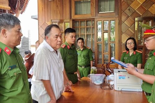 Chuyển nhượng đất 'vàng' trái luật, cựu Giám đốc Sở Tài chính Phú Yên bị khởi tố