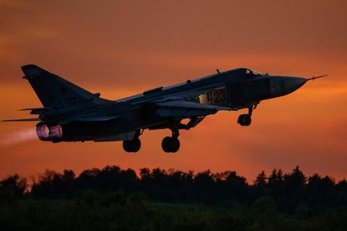 Su-24 rơi, trực thăng Mi-8 tới gấp hiện trường