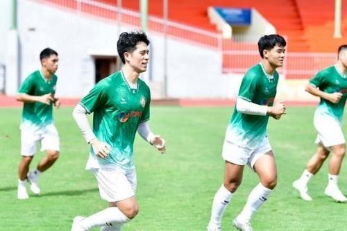 CLB Bình Định: Đình Trọng báo tin vui phục hồi chấn thương và sắp đám cưới với bạn gái lâu năm
