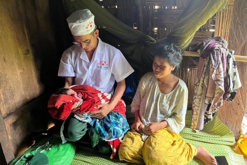 Quân y BĐBP đỡ đẻ thành công ca sinh non