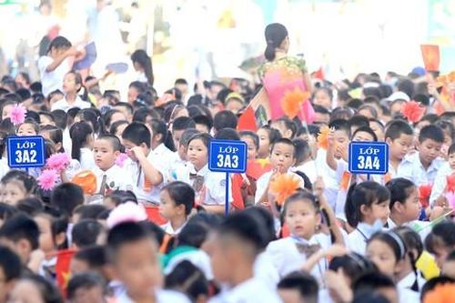 Hà Nội kiến nghị nâng tầng trường học: Học sinh tăng chóng mặt, làm sao kịp nâng tầng?