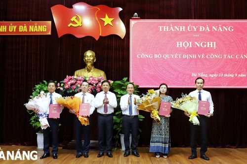 Phân công, điều động, luân chuyển cán bộ chủ chốt