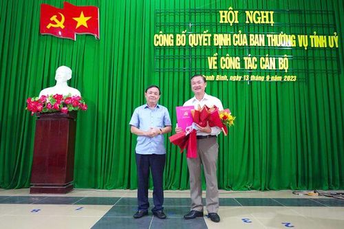 Đồng chí Võ Thành Ngoan giữ chức Phó Bí thư Huyện ủy Thanh Bình