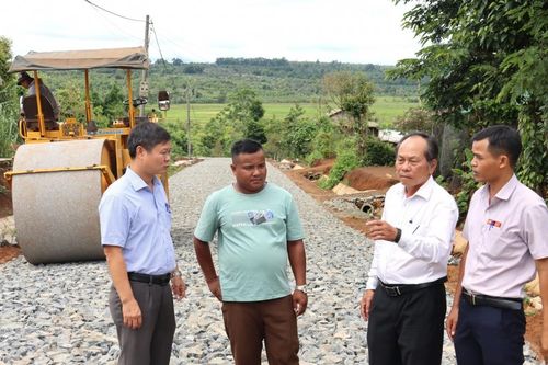'Khơi' nội lực trong đồng bào tôn giáo - Kỳ 1: Chung sức vì cộng đồng