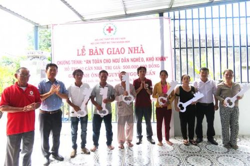 Những 'cây cao bóng cả' nhiệt huyết