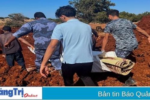 Toàn bộ khung cảnh hoang tàn của Libya sau siêu bão Daniel