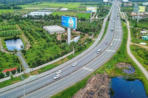 Doanh thu mảng BOT có thể tăng 64% trong quý 3, cổ phiếu CII lên đỉnh 1 năm
