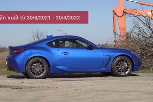 Gọi sửa chữa Subaru BRZ do lỗi đèn xi nhan