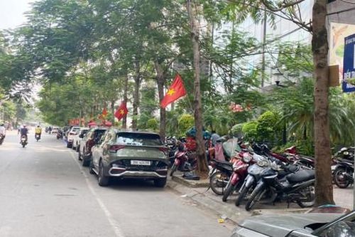 Thiếu quy định cấp phép điểm trông xe thuộc thẩm quyền cấp quận: Đừng để 'cái khó... ló cái vận dụng'