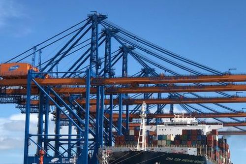 Đưa ngành dịch vụ Logistics vùng Đông Nam Bộ 'cất cánh'