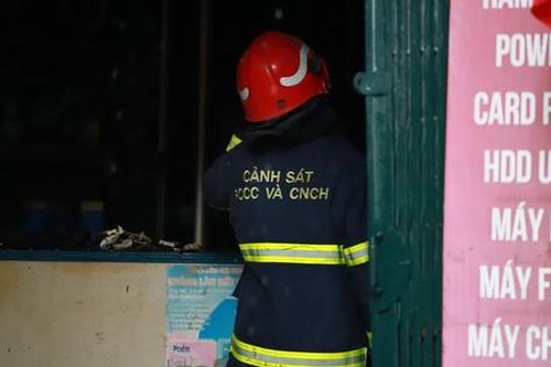 Hà Nội lại thêm 1 vụ cháy trên phố Lý Nam Đế