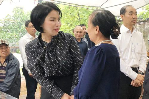Sở Y tế thăm hỏi gia đình nạn nhân trong vụ cháy ở Thanh Xuân