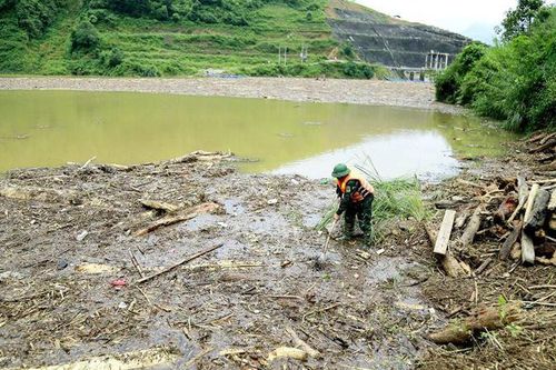 Tìm thấy thêm 2 thi thể nạn nhân bị lũ cuốn ở Sa Pa