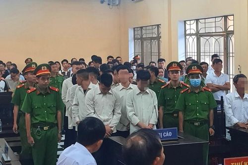 'Rửa hận' giúp bạn, cả nhóm cùng xộ khám