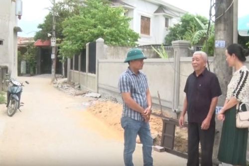 Quảng Bình: Hàng trăm hộ dân hiến đất mở đường