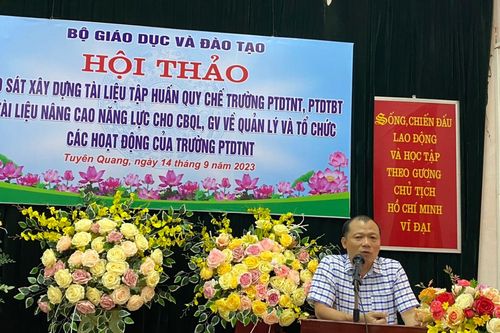 Lắng nghe cơ sở để xây dựng tài liệu sát với thực tế