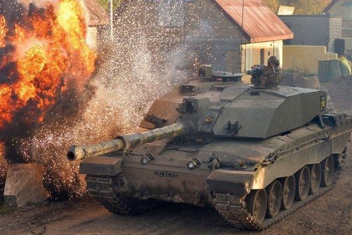 Lựu pháo 70 tuổi là tác giả hạ gục xe tăng Challenger 2 tối tân