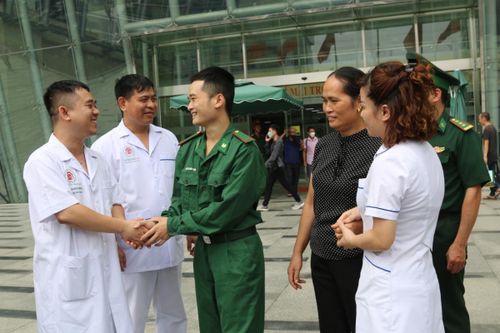 Giành sự sống cho chiến sĩ Biên phòng từ lằn ranh sinh tử