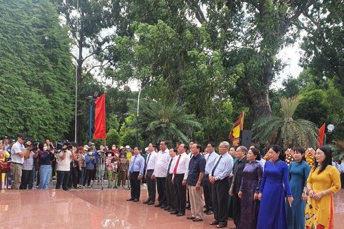 Bình Định tổ chức lễ giỗ 231 năm ngày mất Hoàng đế Quang Trung