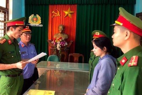 Cựu cán bộ ngân hàng lừa đảo 7 tỉ đồng của khách