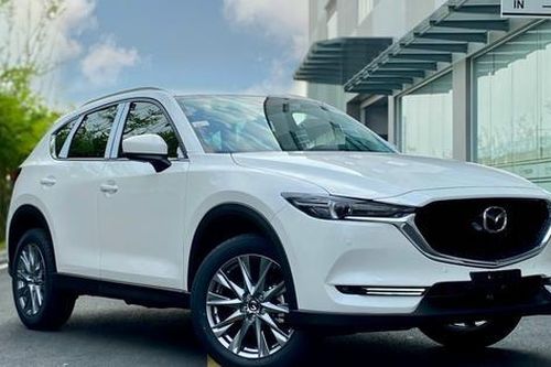 Top 10 ô tô bán chạy nhất thị trường Việt trong tháng 8