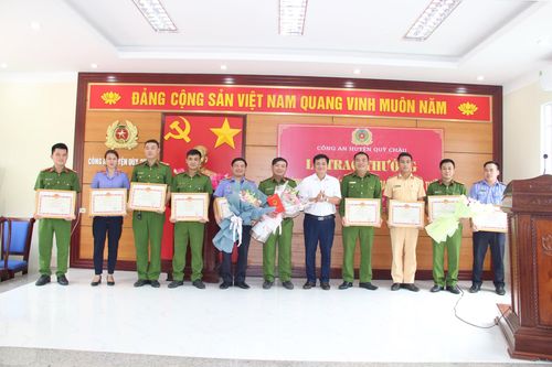 Khen thưởng đột xuất tập thể, cá nhân có thành tích xuất sắc trong công tác đấu tranh vụ án ma túy