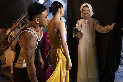 Hậu trường khó khăn ít biết của show thời trang 'Tinh hoa Cố đô'