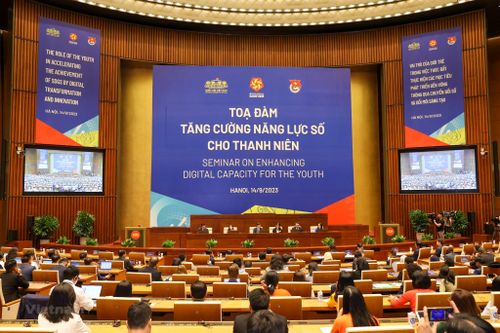 Toàn cảnh Tọa đàm 'Tăng cường năng lực số cho thanh niên'