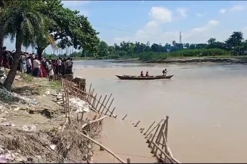 Lật thuyền tại bang Bihar ở miền Đông Ấn Độ, 10 trẻ em mất tích