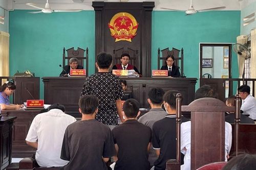 Bình Thuận: Lĩnh án vì đánh nhau do mâu thuẫn khi đá bóng