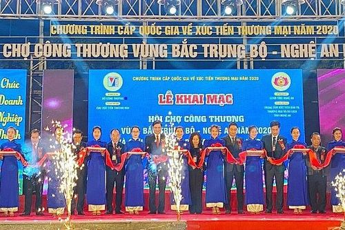 Hội chợ Công Thương vùng Bắc Trung bộ - Nghệ An năm 2023: Đa dạng sản phẩm hàng hóa