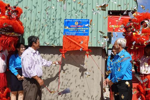Công trình tiêu biểu gắn biển chào mừng Đại hội Công đoàn tỉnh An Giang