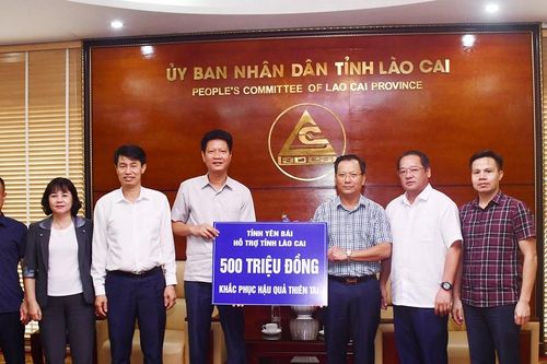 Tỉnh Yên Bái hỗ trợ tỉnh Lào Cai 500 triệu đồng khắc phục hậu quả thiên tai