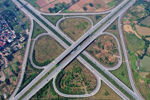Kỳ vọng bứt phá từ các dự án mới, cổ phiếu HHV – Giao thông Đèo Cả lên đỉnh 16 tháng