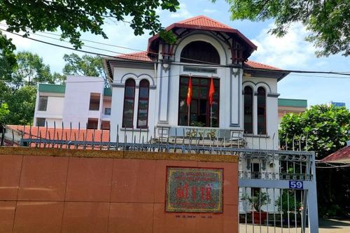 Nhiều nhà thuốc và cá nhân giả mạo hồ sơ cấp chứng chỉ hành nghề dược