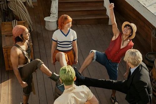 'One Piece' căng buồm thẳng tiến tới mùa 2, băng hải tặc Mũ Rơm cần bổ sung bác sĩ