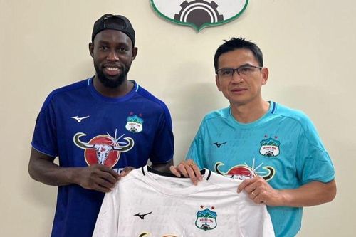 Hoàng Anh Gia Lai chiêu mộ cựu tiền đạo Benfica