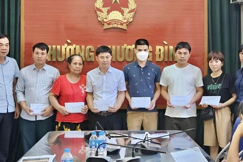 Vụ hỏa hoạn tại Thanh Xuân: Trao gần 5,7 tỷ đồng hỗ trợ các nạn nhân