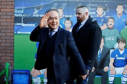 Chủ của Everton xác nhận đã đồng ý bán CLB