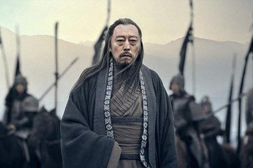 Vì sao Tư Mã Ý kiên quyết không cho con cháu trồng cây quanh mộ?