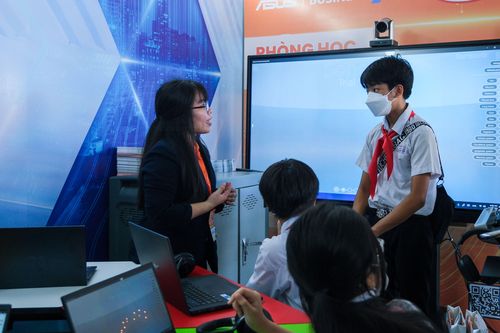 Vận động tài trợ cho giáo dục không thể… nóng vội