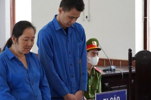Kon Tum: Thầy cúng dởm nhận 2,5 tỷ đồng để làm phép chữa bệnh qua mạng