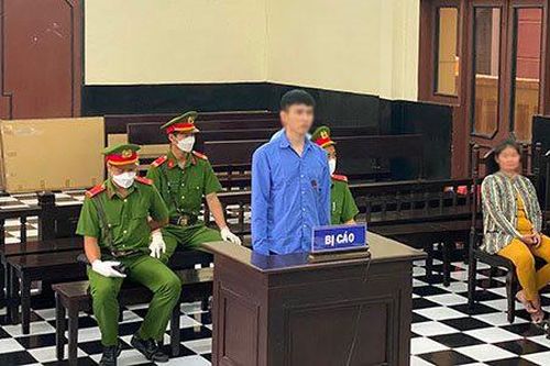 Đâm người suýt chết vì chỗ đỗ xe