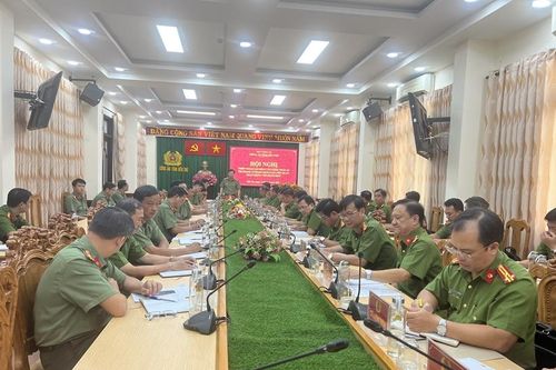 Công an tỉnh Bến Tre mở đợt cao điểm tấn công tội phạm 'tín dụng đen'