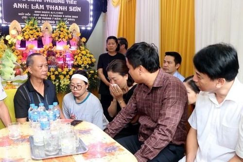 Tỉnh Hải Dương thăm hỏi gia đình nạn nhân vụ cháy chung cư mini