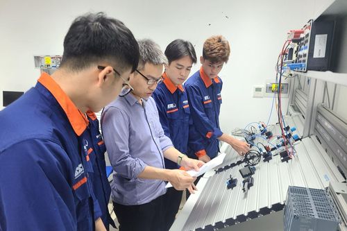 Nguy cơ cháy nổ và những lưu ý khi dùng các sản phẩm có pin sạc lithium